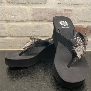 Yellow Box sandals Like NEW